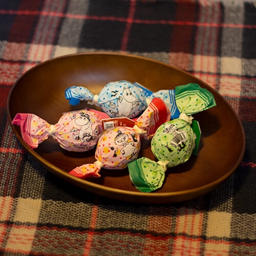 ムーミンバスキャンディ4粒 楽しいお風呂の日 | テガミヤ